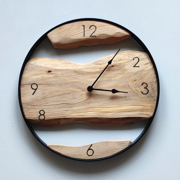 IMG20261014162943 Orologio in legno di Cedro ⌀50